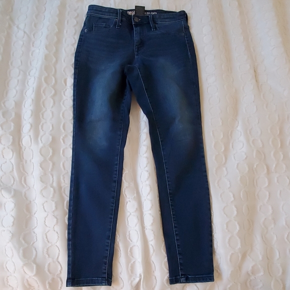 mossimo denim jeans